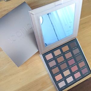 Iconic London Day to Slay Eyeshadow Palette, new